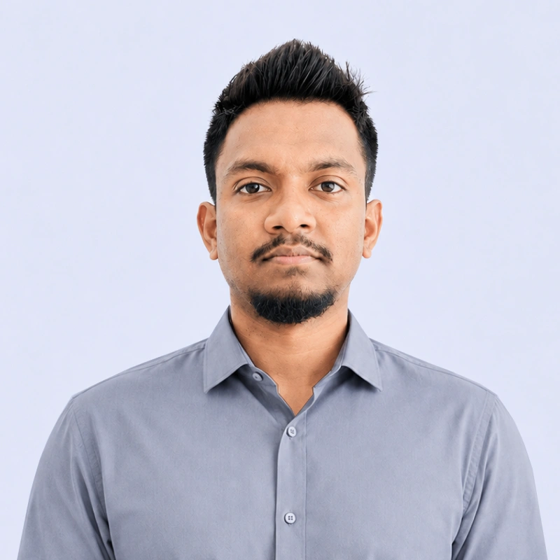 Portrait of Dinesh Chathuranga, Software Engineer at Meetrix